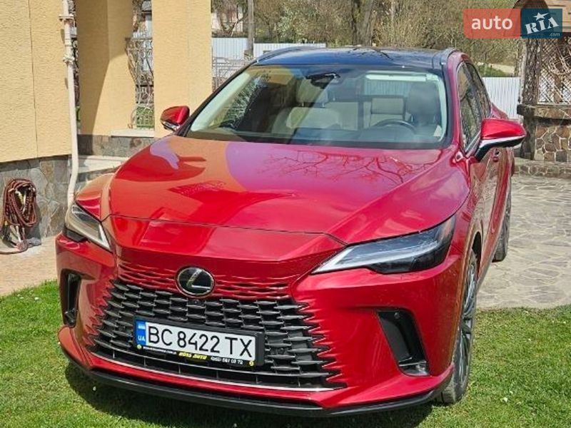 Позашляховик / Кросовер Lexus RX 2023 в Івано-Франківську