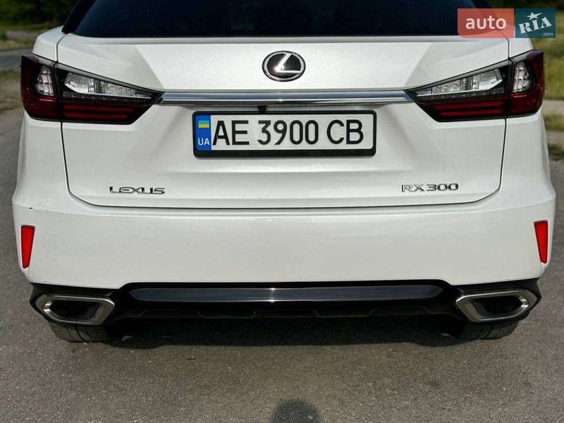 Внедорожник / Кроссовер Lexus RX 2018 в Тернополе