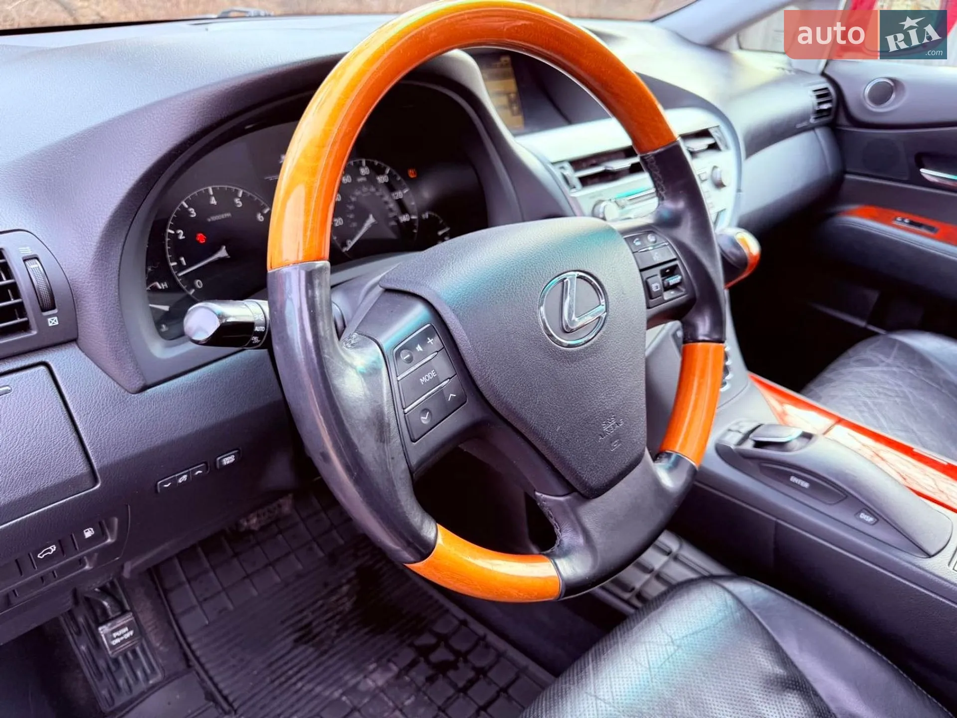 2010 Lexus RX - мініатюра 39