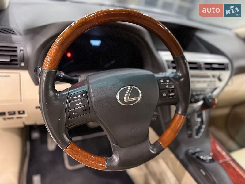 Внедорожник / Кроссовер Lexus RX 2011 в Одессе