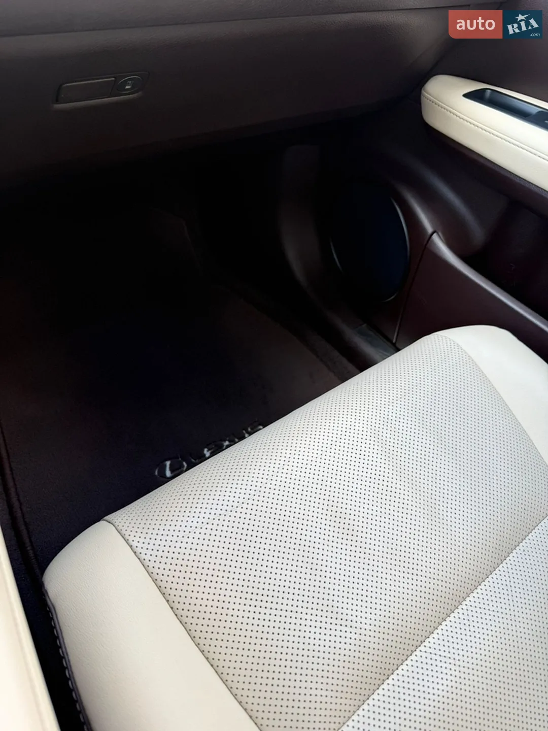 2018 Lexus RX - мініатюра 25