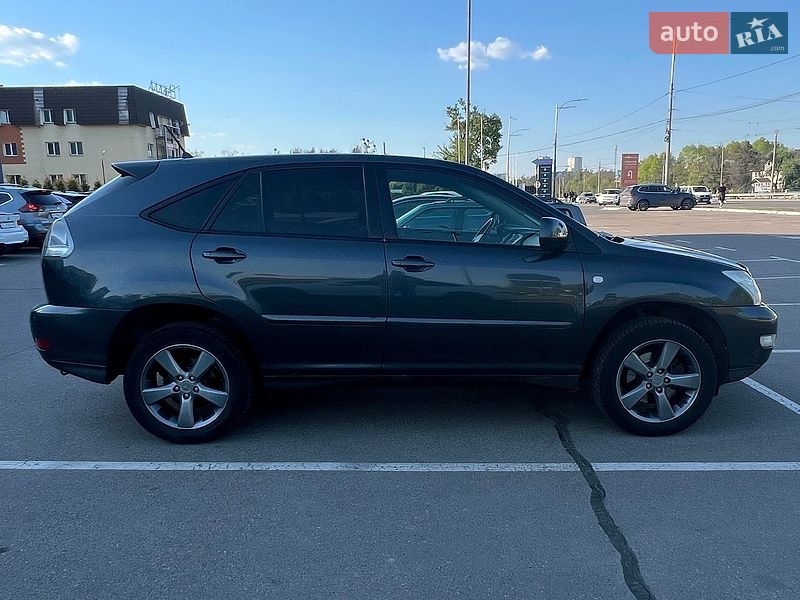Внедорожник / Кроссовер Lexus RX 2003 в Киеве