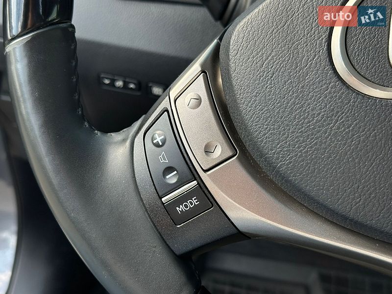Позашляховик / Кросовер Lexus RX 2015 в Харкові