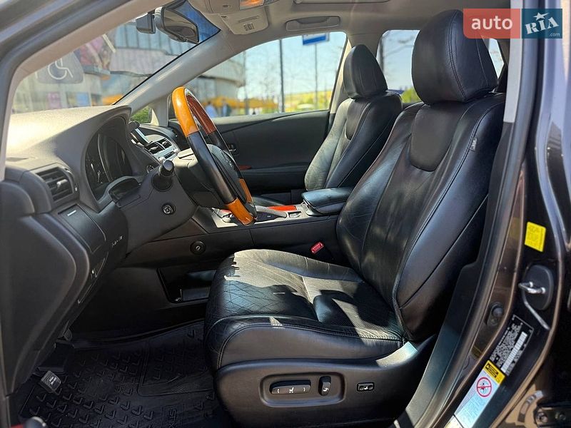 Внедорожник / Кроссовер Lexus RX 2010 в Киеве