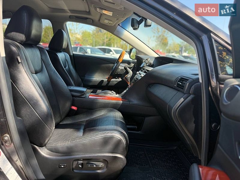 Внедорожник / Кроссовер Lexus RX 2010 в Киеве