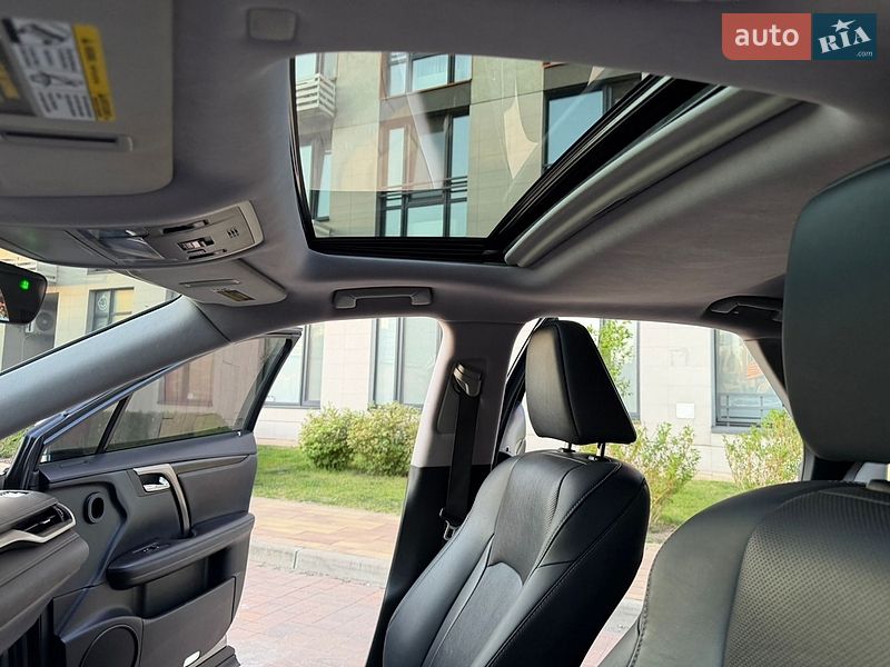 Внедорожник / Кроссовер Lexus RX 2020 в Киеве
