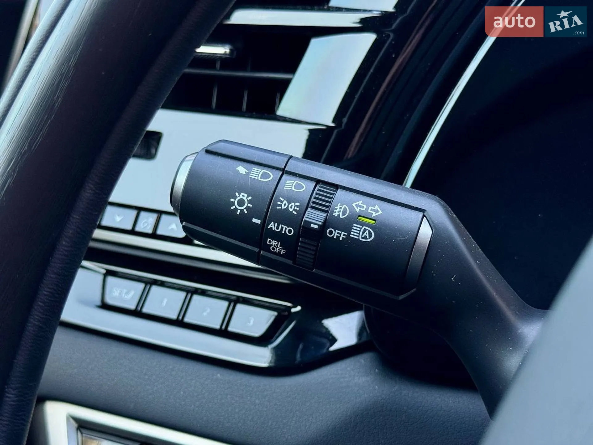 2023 Lexus RX - мініатюра 18