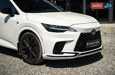 Позашляховик / Кросовер Lexus RX 2023 в Чернівцях