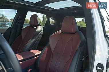 Позашляховик / Кросовер Lexus RX 2023 в Чернівцях