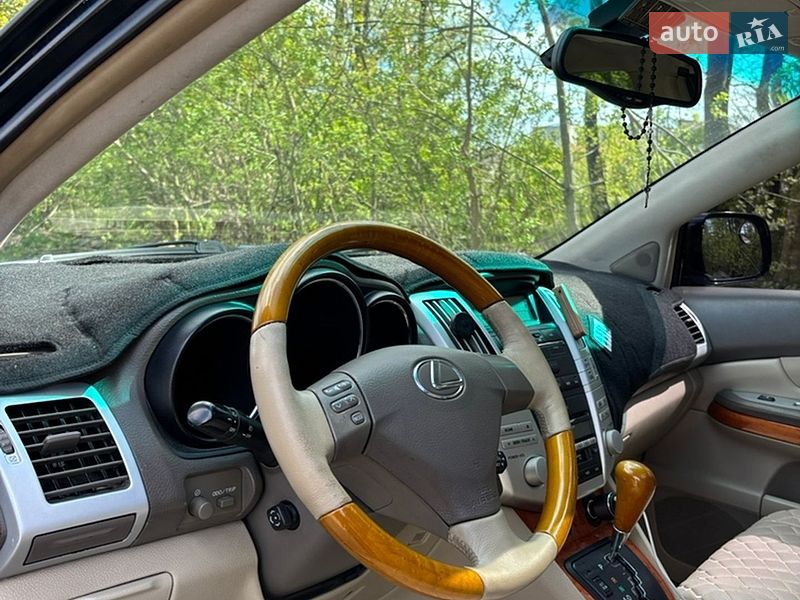 Внедорожник / Кроссовер Lexus RX 2005 в Львове