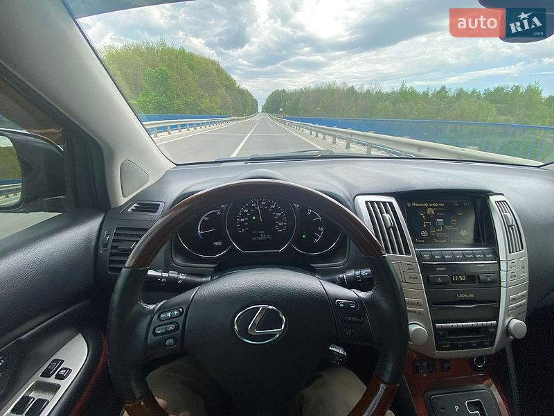 Позашляховик / Кросовер Lexus RX 2008 в Львові