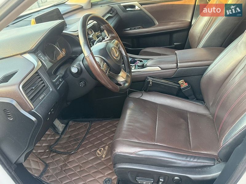 Внедорожник / Кроссовер Lexus RX 2018 в Змиеве