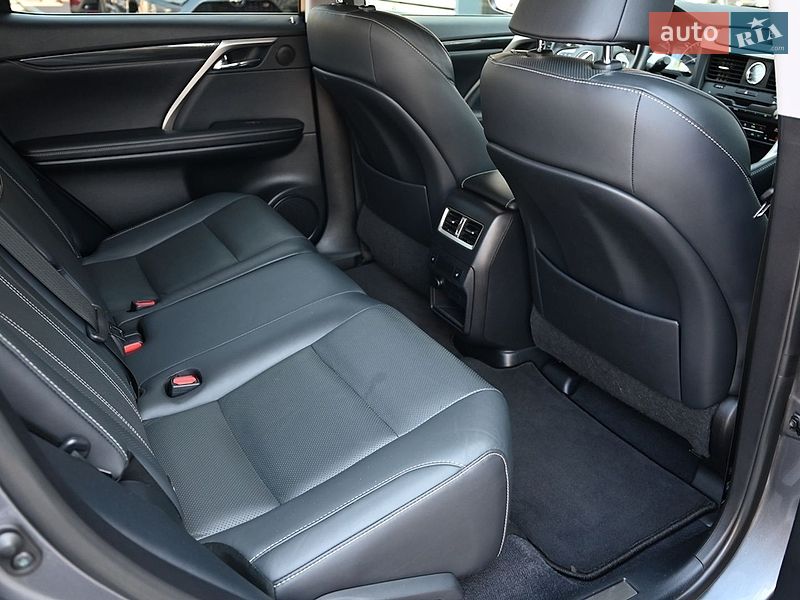Внедорожник / Кроссовер Lexus RX 2019 в Киеве