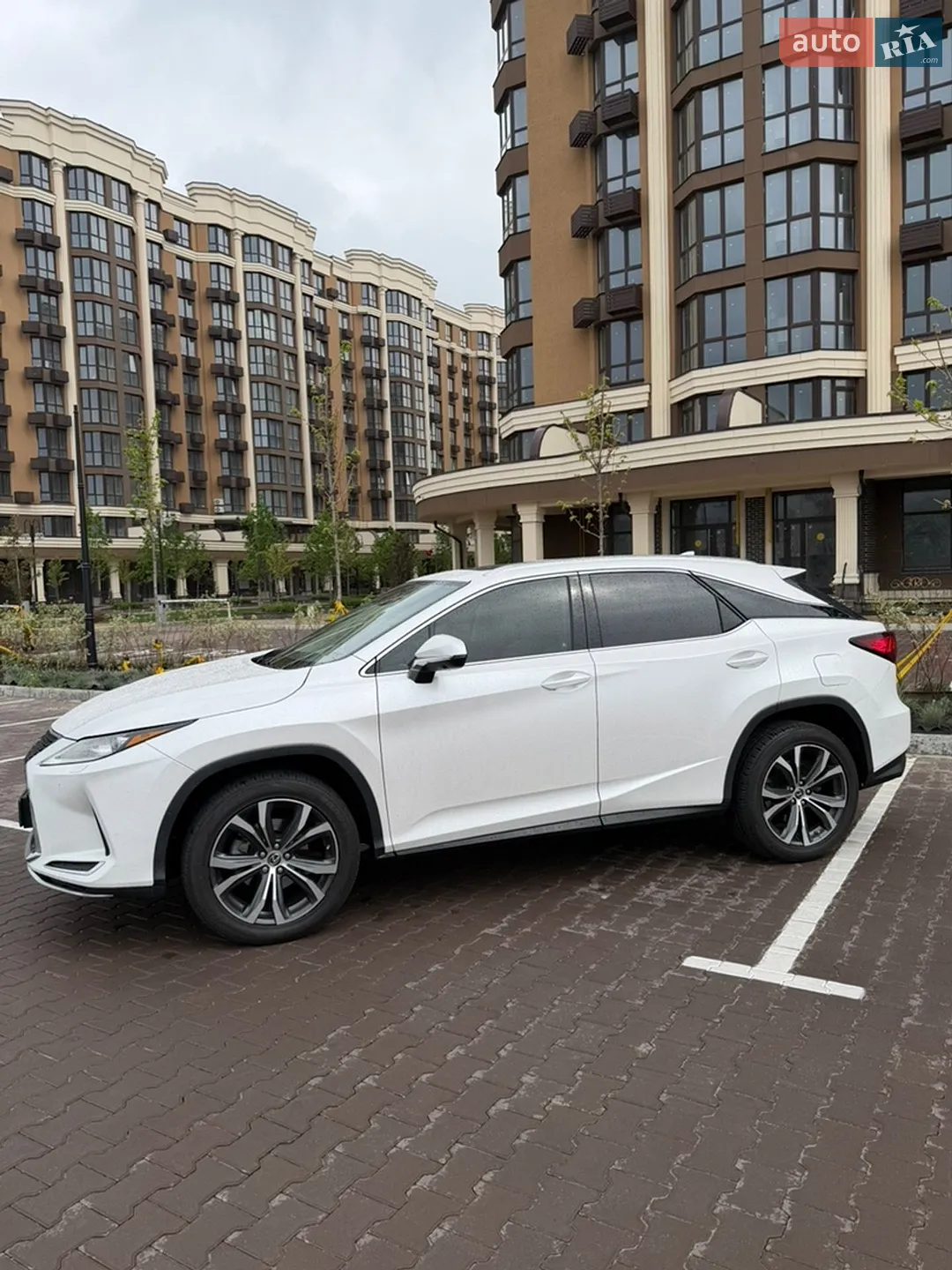 2021 Lexus RX - мініатюра 4