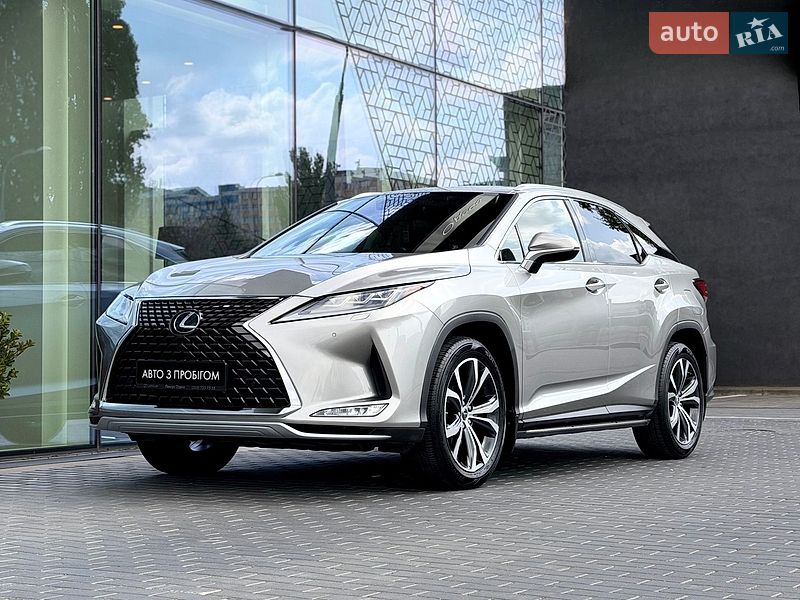 Lexus RX 2021