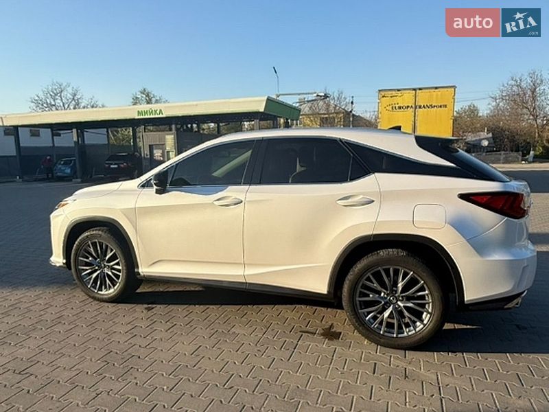 Внедорожник / Кроссовер Lexus RX 2016 в Черновцах