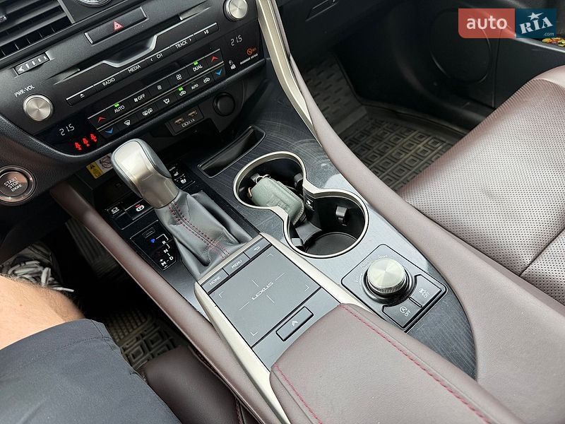 Позашляховик / Кросовер Lexus RX 2021 в Ромнах