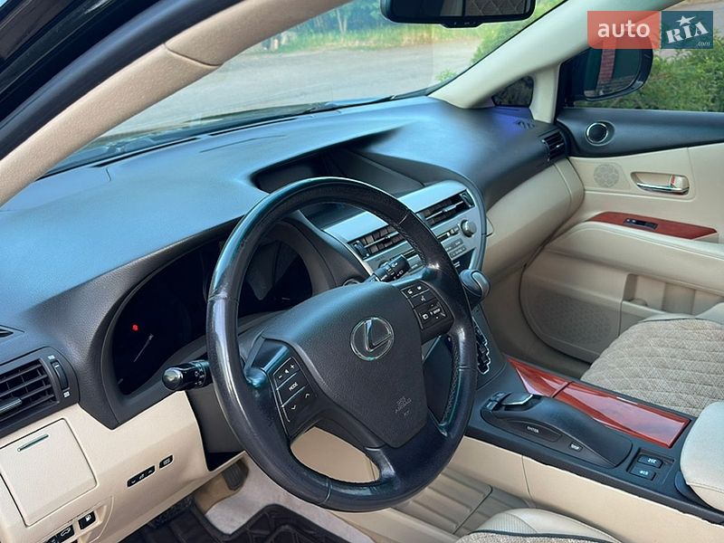 Внедорожник / Кроссовер Lexus RX 2009 в Краснограде фото 17 Внедорожник / Кроссовер Lexus RX 2009 в Краснограде