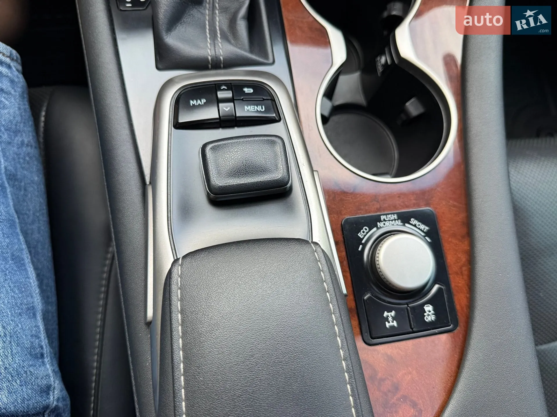 2015 Lexus RX - мініатюра 43
