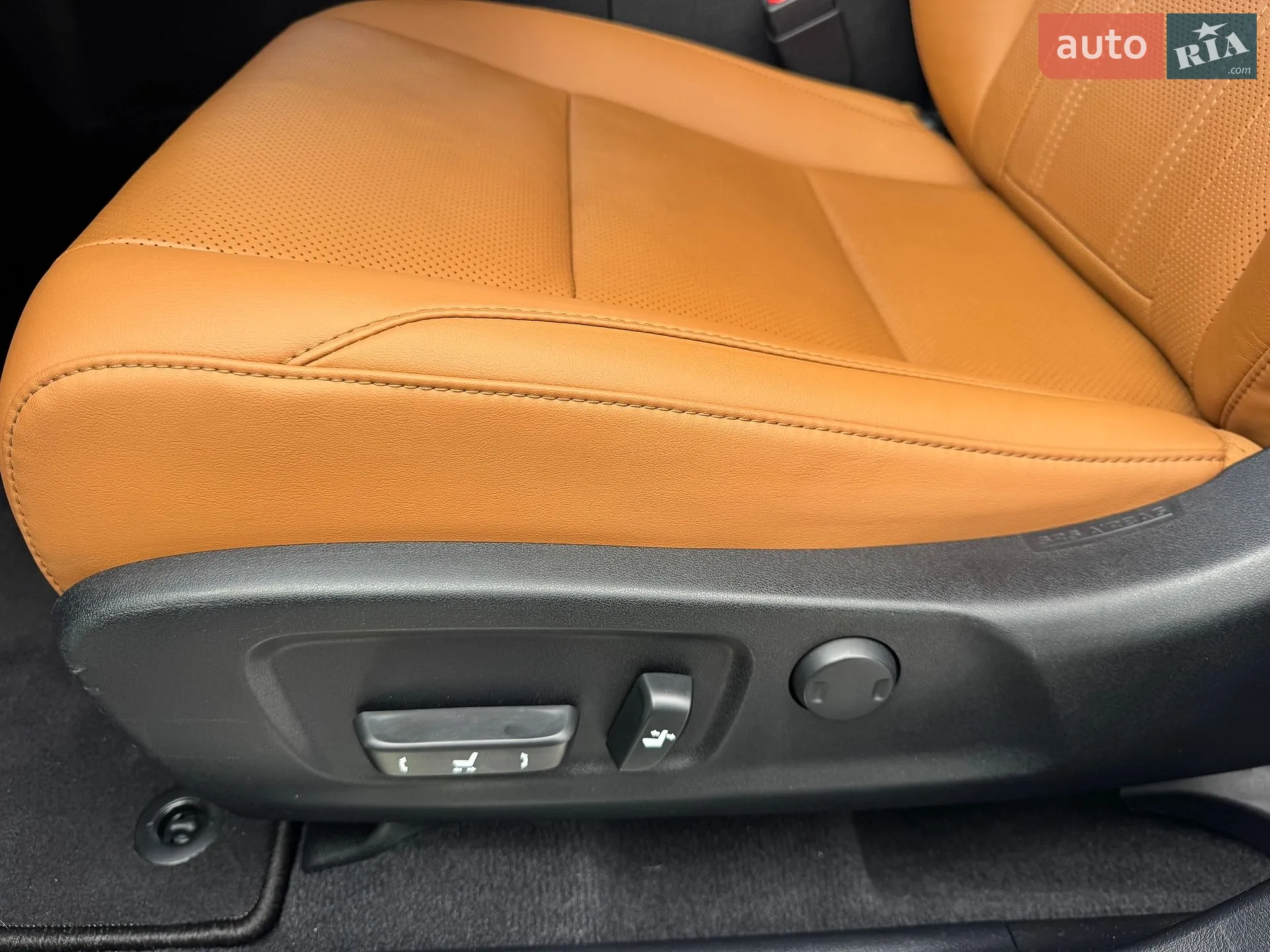 2020 Lexus RX - мініатюра 23