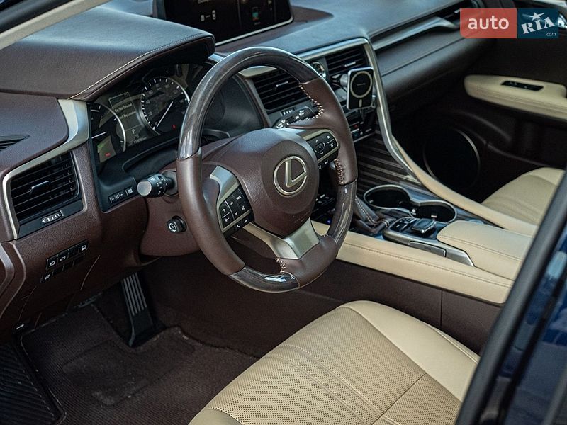 Внедорожник / Кроссовер Lexus RX 2017 в Днепре
