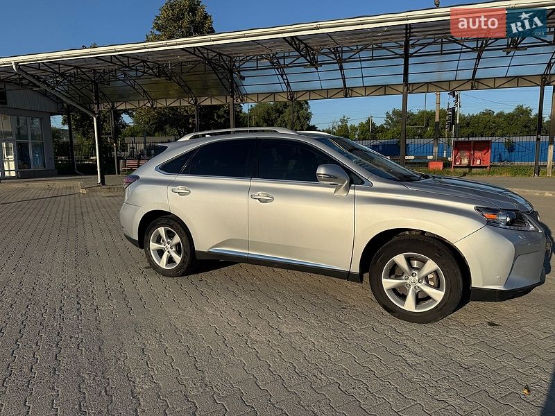 Позашляховик / Кросовер Lexus RX 2013 в Чернівцях
