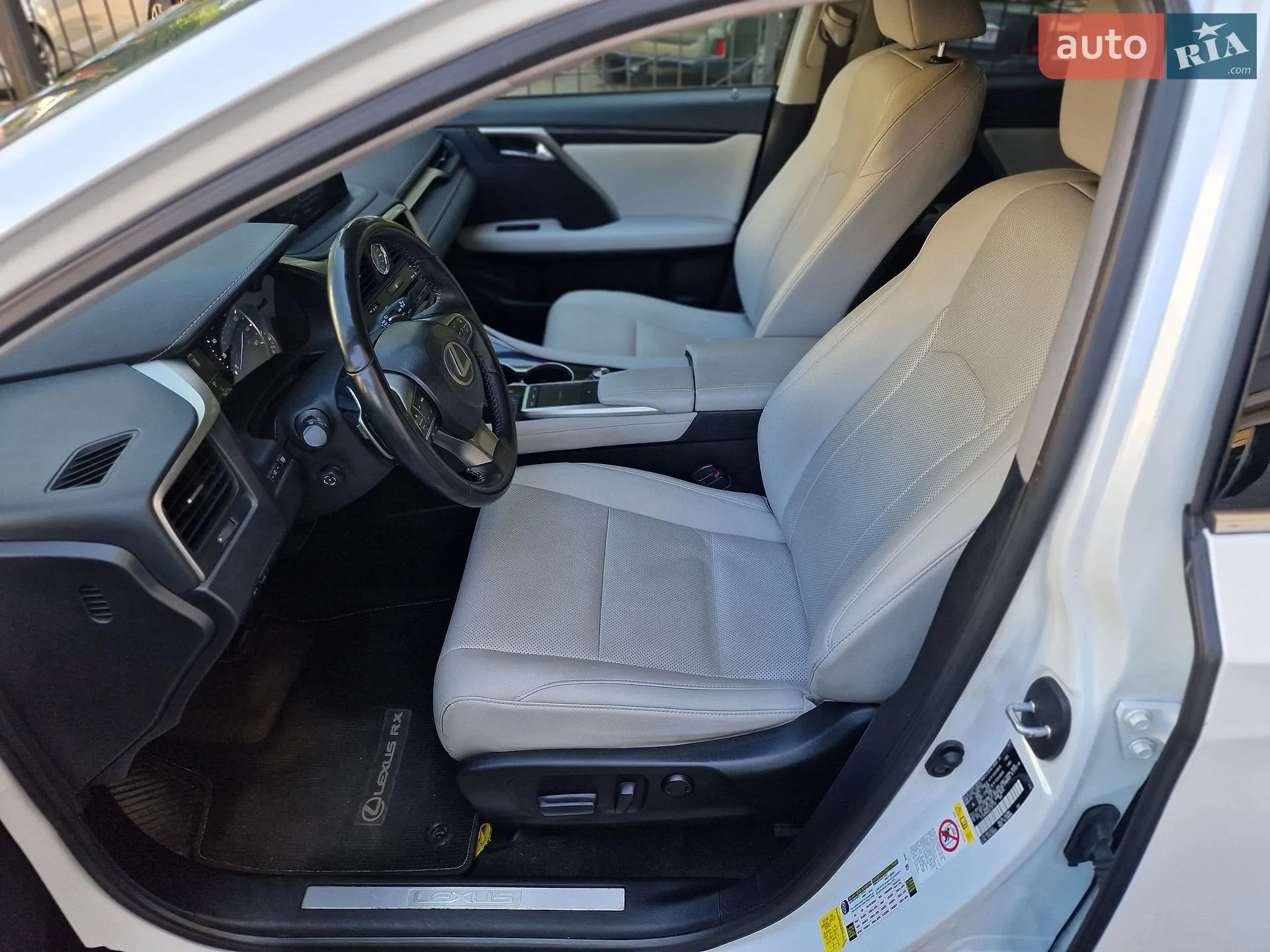 2019 Lexus RX - мініатюра 36
