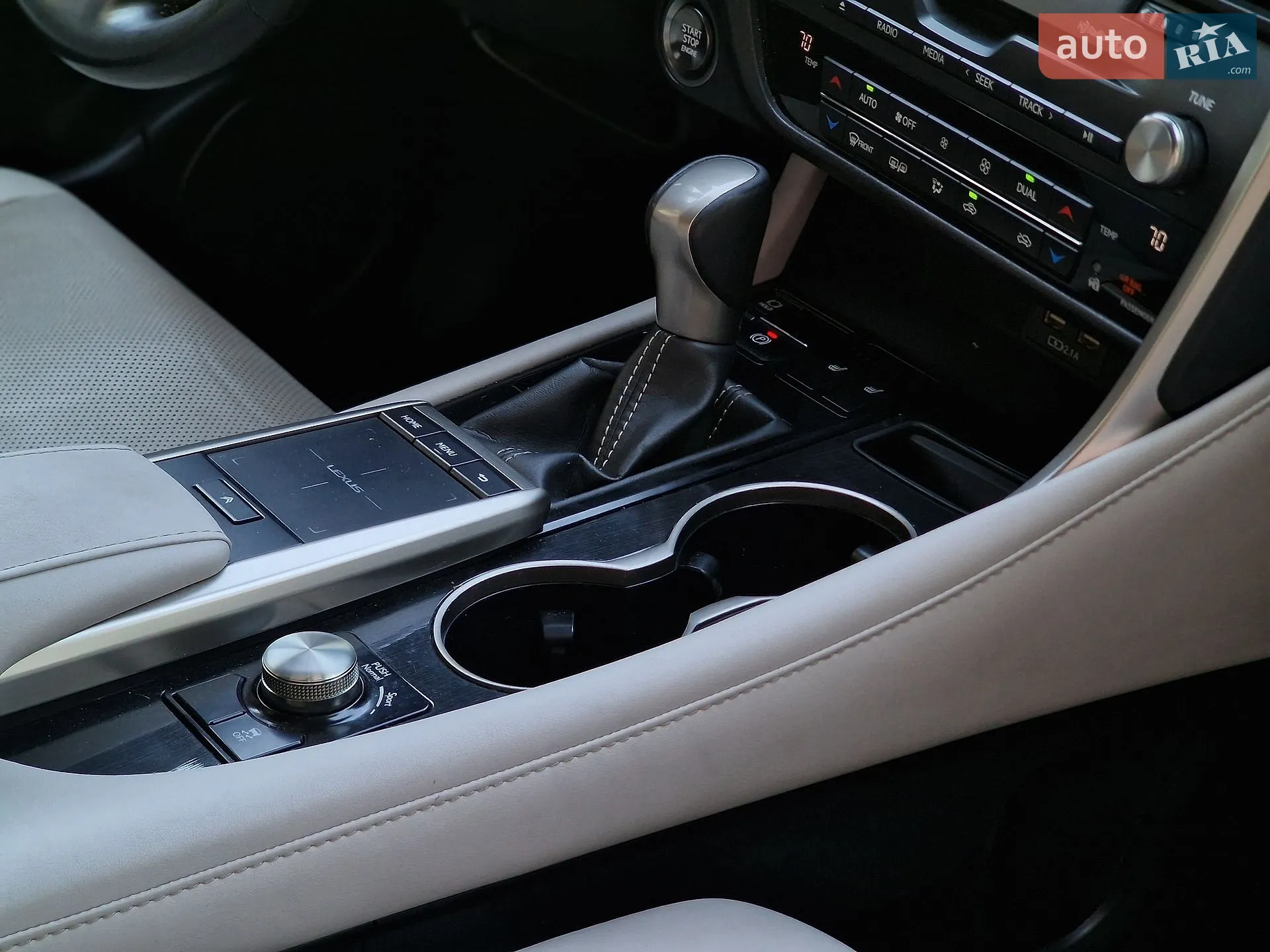 2019 Lexus RX - мініатюра 50