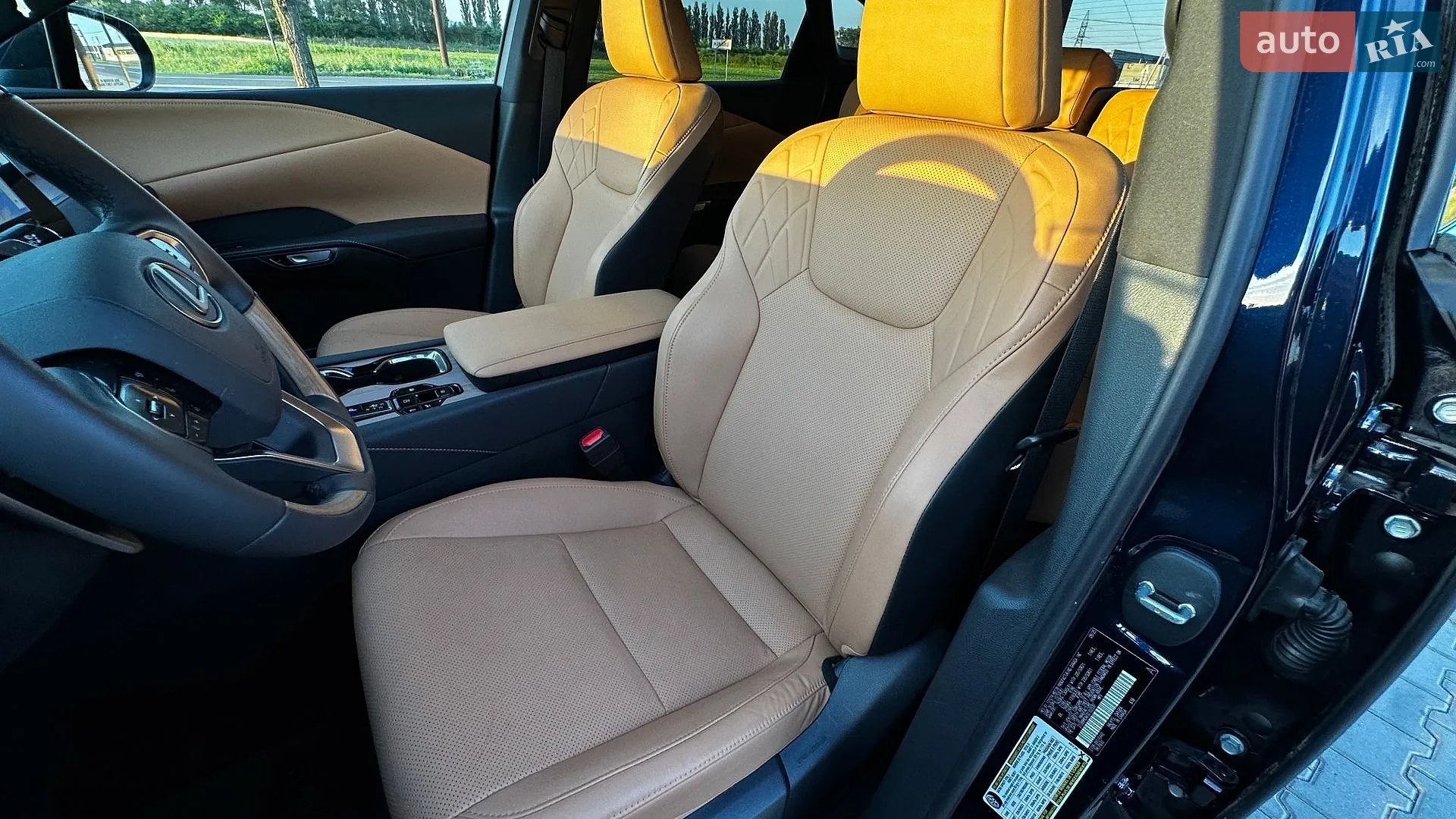 2025 Lexus RX - мініатюра 25