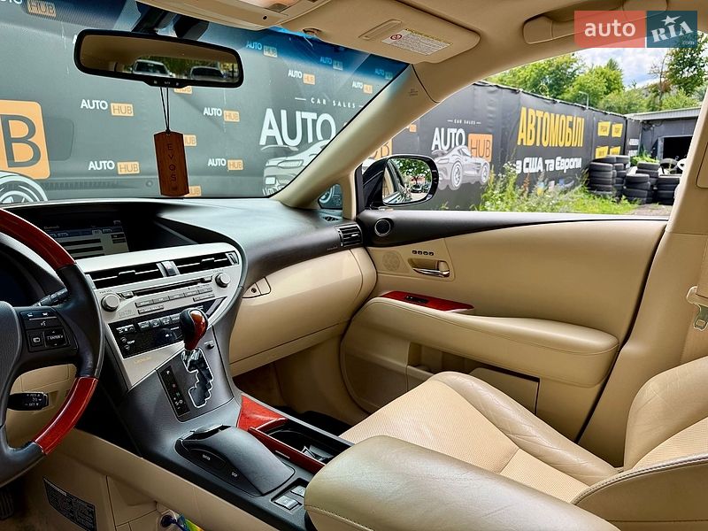 Внедорожник / Кроссовер Lexus RX 2010 в Харькове