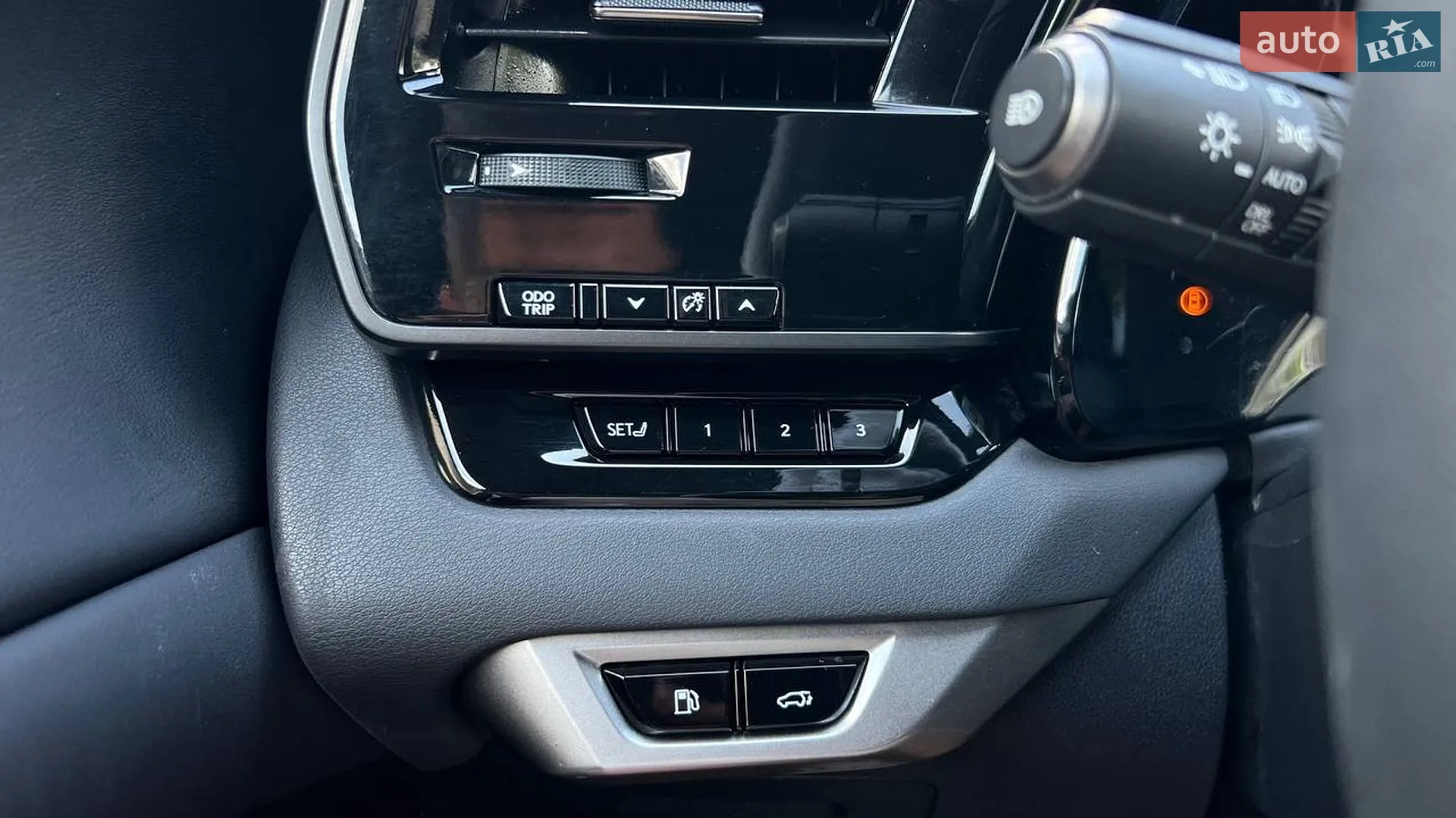 2023 Lexus RX - мініатюра 17