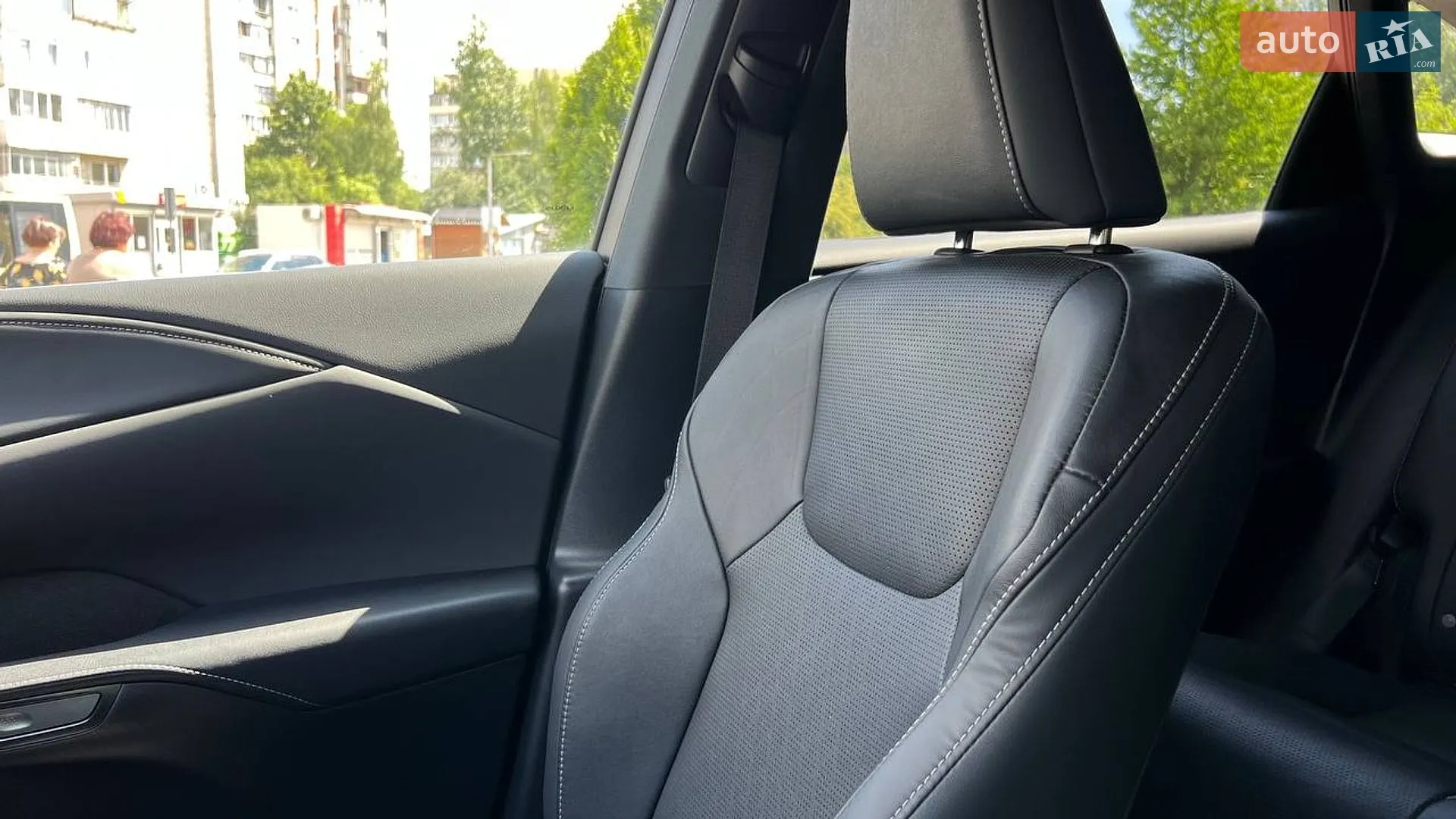 2023 Lexus RX - мініатюра 22