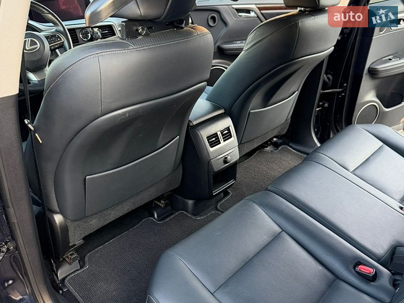 Позашляховик / Кросовер Lexus RX 2019 в Чернівцях