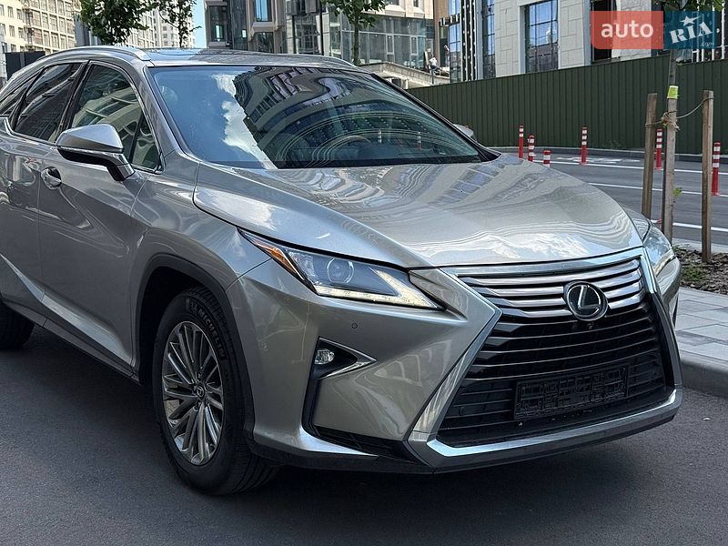 Позашляховик / Кросовер Lexus RX 2018 в Києві