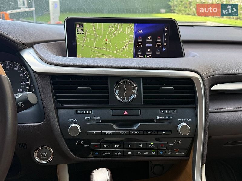 Позашляховик / Кросовер Lexus RX 2018 в Києві