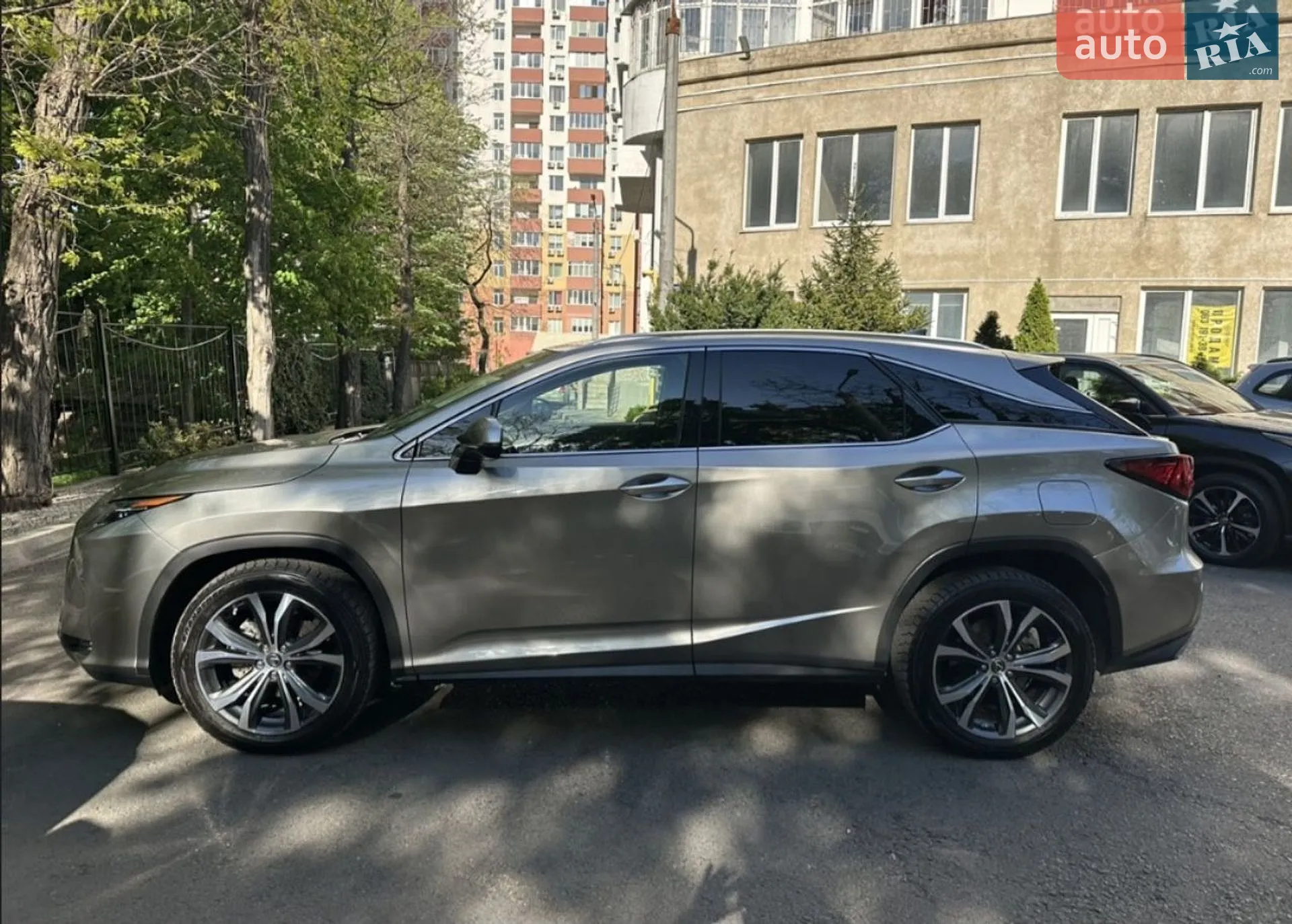 2019 Lexus RX - мініатюра 3
