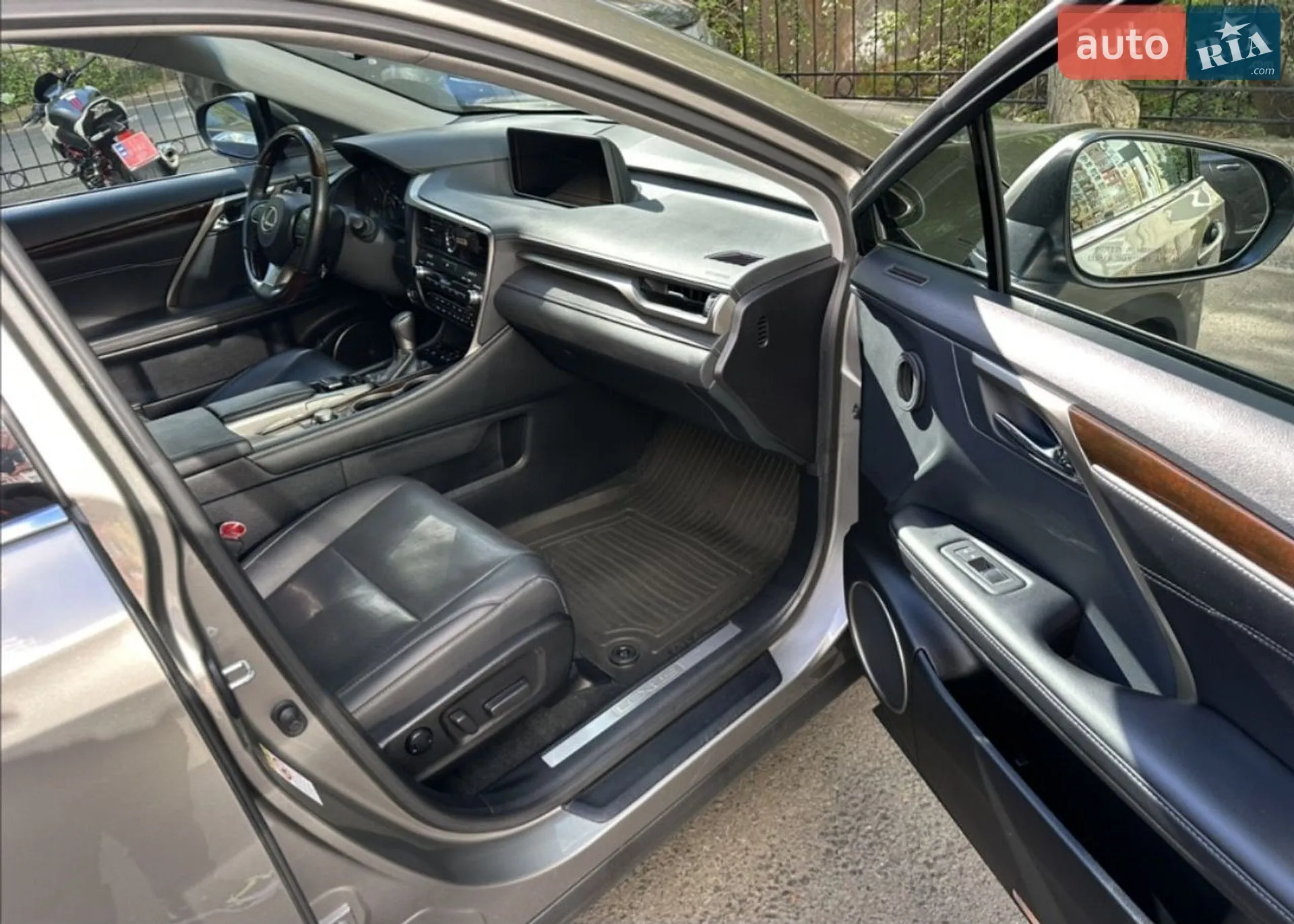 2019 Lexus RX - мініатюра 9
