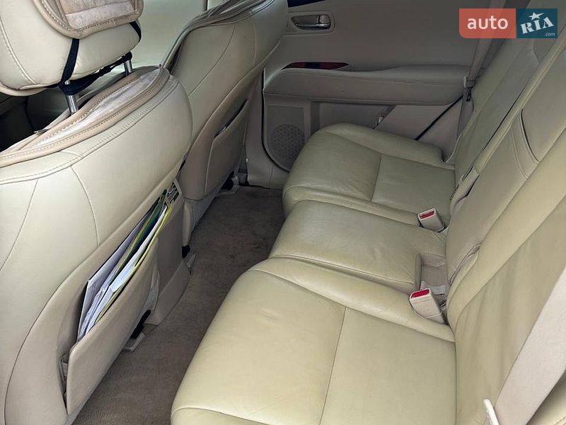 Внедорожник / Кроссовер Lexus RX 2010 в Харькове