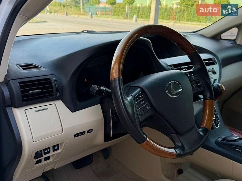 Позашляховик / Кросовер Lexus RX 2011 в Мукачевому