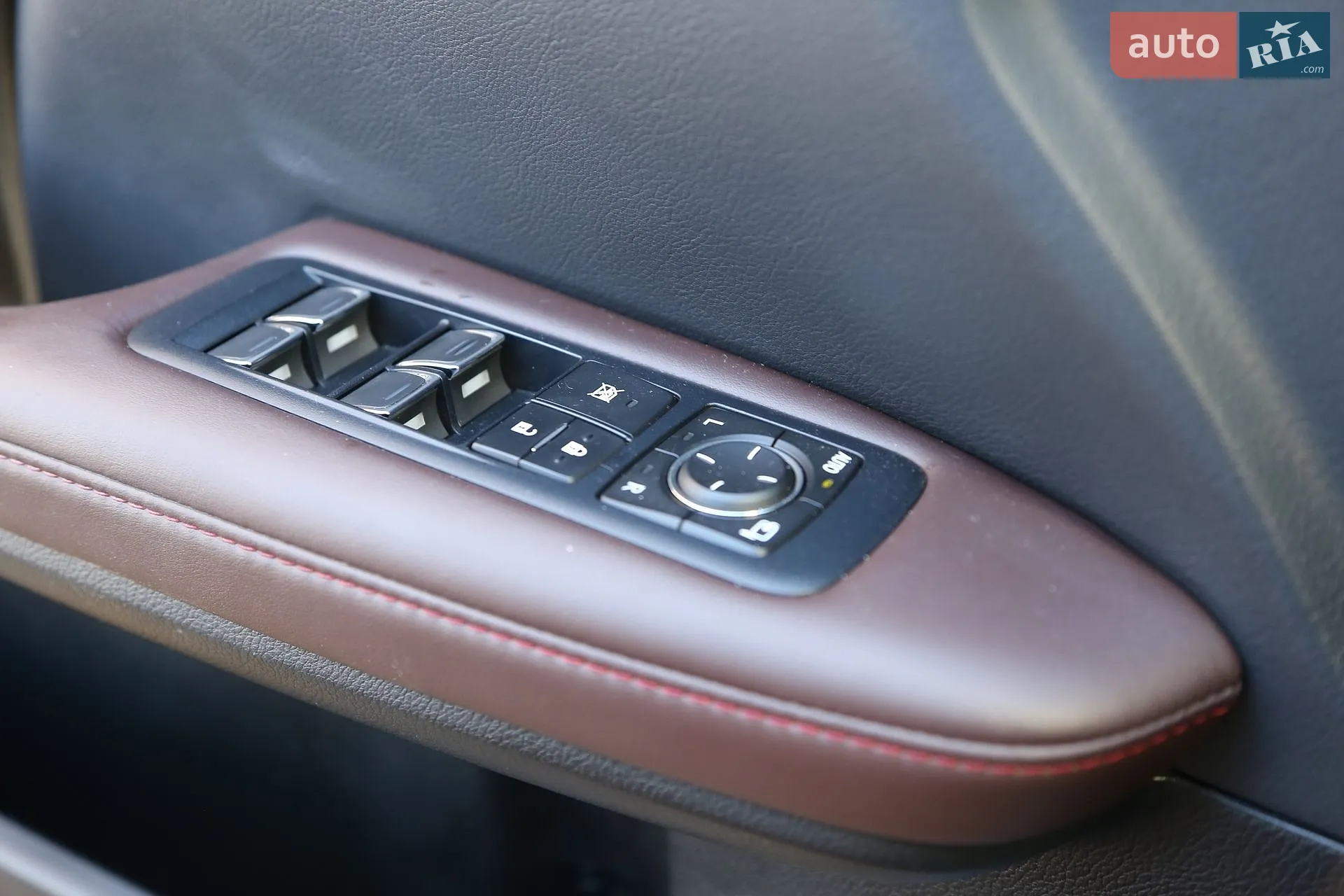 2019 Lexus RX - мініатюра 28