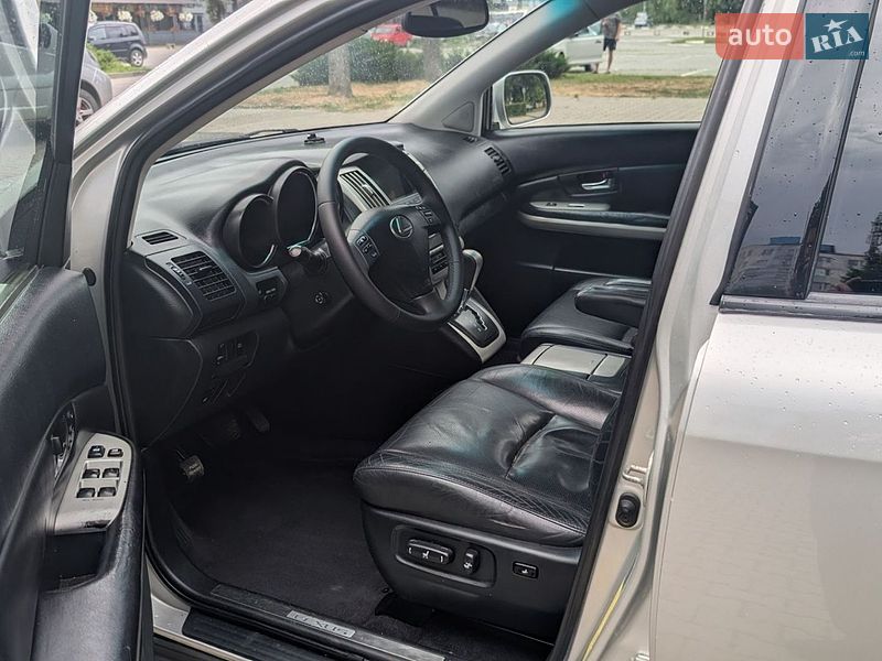 Позашляховик / Кросовер Lexus RX 2006 в Києві