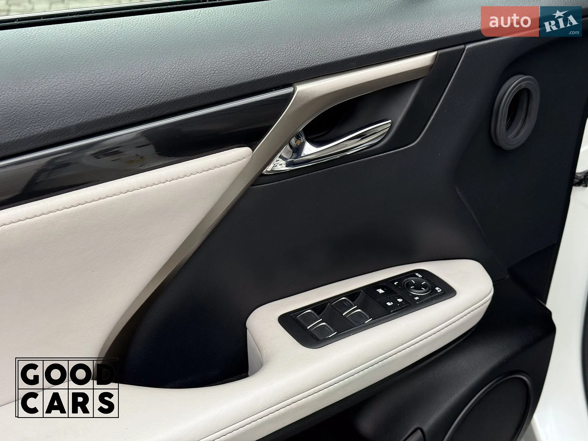 2019 Lexus RX - мініатюра 23