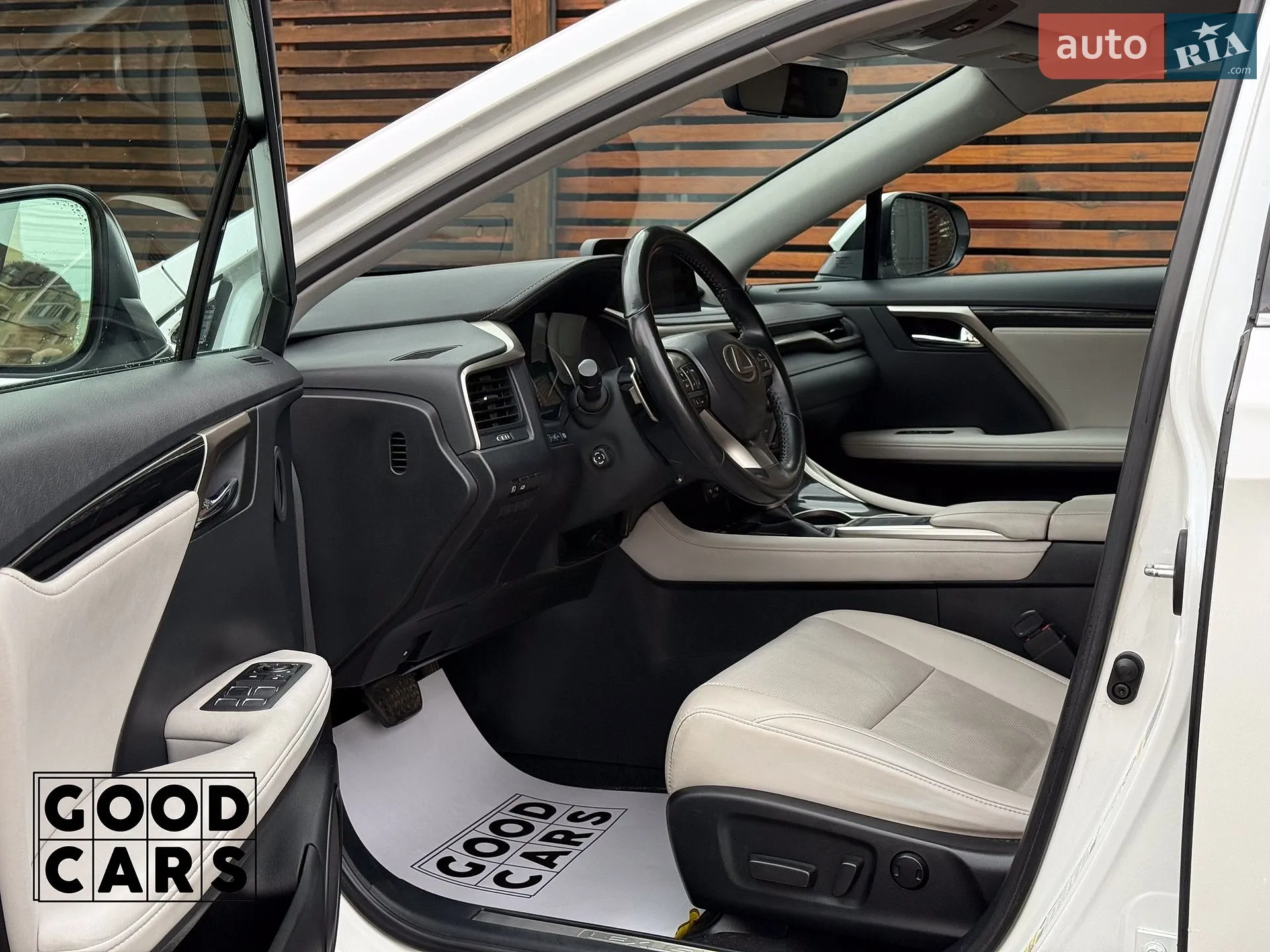 2019 Lexus RX - мініатюра 24