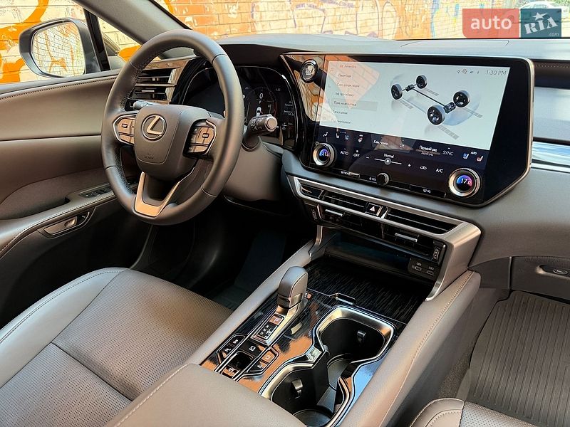 Внедорожник / Кроссовер Lexus RX 2025 в Киеве