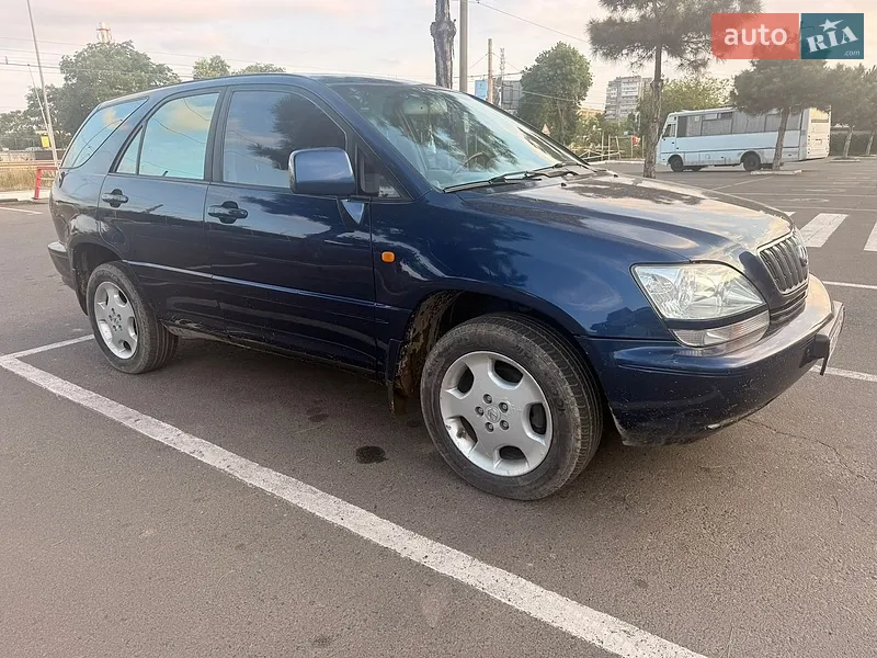 Lexus RX 2003