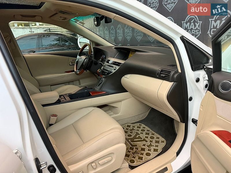 Позашляховик / Кросовер Lexus RX 2010 в Києві