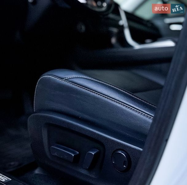 Позашляховик / Кросовер Lexus RX 2018 в Тернополі фото 38 Позашляховик / Кросовер Lexus RX 2018 в Тернополі
