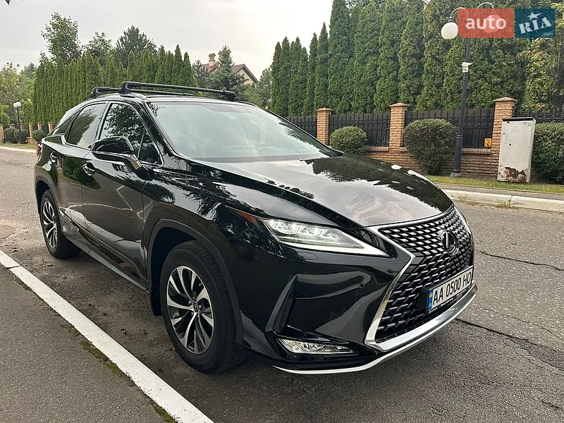 Lexus RX 2021