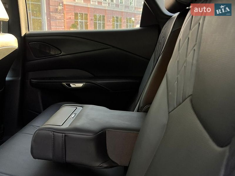 Внедорожник / Кроссовер Lexus RX 2023 в Одессе фото 11 Внедорожник / Кроссовер Lexus RX 2023 в Одессе