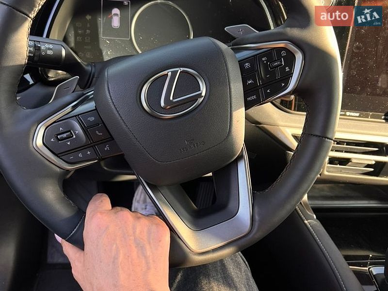 Внедорожник / Кроссовер Lexus RX 2023 в Одессе фото 13 Внедорожник / Кроссовер Lexus RX 2023 в Одессе